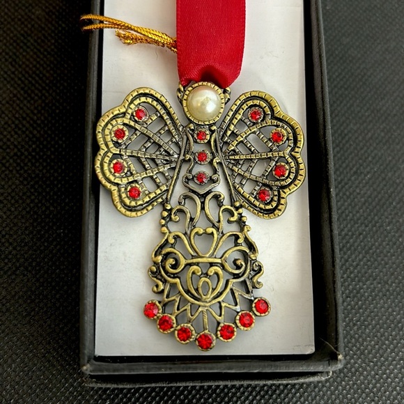 ANGELS, CROSSES & LAST SUPPER DISH BUNDLE (5) - Picture 5 of 8